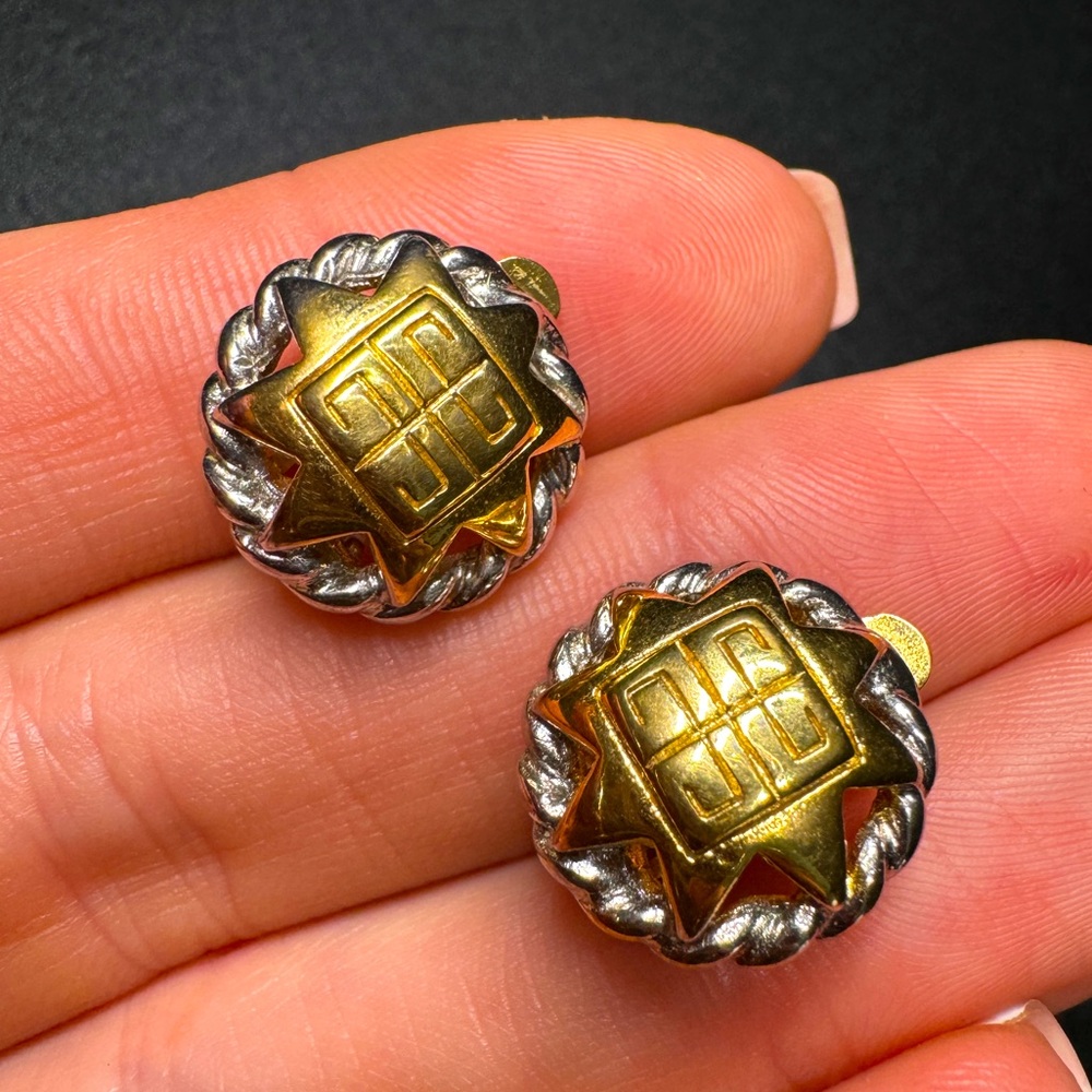 LOT 1399 18K gold plated Rhodium plated Givenchy vintage mini clip on earrings